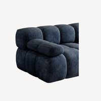 Canapé droit 2 places en chenille bleu foncé, gros coussins arrondis, accoudoir.